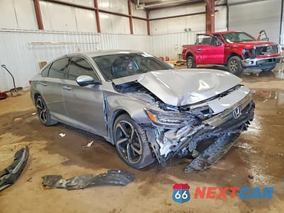 Czwarte zdjęcie samochodu z boku: 2019 HONDA ACCORD SPORT VIN:1HGCV1F32KA173491 - miniatura