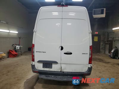 Zdjęcie 6 z 12 samochodu: 2019 MERCEDES BENZ SPRINTER 2500 DELIVERY VAN VIN:WD3PF1ED5KT014812 - miniatura