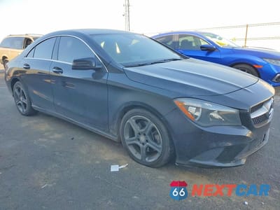 Czwarte zdjęcie samochodu z boku: 2014 MERCEDES-BENZ CLA 250 VIN:WDDSJ4EB5EN136695 - miniatura