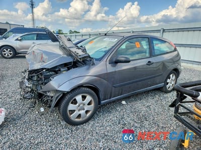 2002 FORD FOCUS ZX3 3FAFP31322R228672 - główne zdjęcie licytacji z USA - miniatura