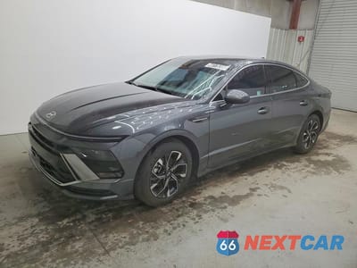 2025 HYUNDAI SONATA SEL KMHL64JA1SA485784 - główne zdjęcie licytacji z USA - miniatura