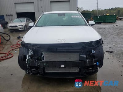 Piąte zdjęcie samochodu w środku: 2024 HYUNDAI KONA SE VIN:KM8HA3AB3RU183851 - miniatura