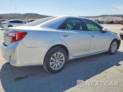 Trzecie zdjęcie samochodu z tyłu: 2014 TOYOTA CAMRY LE VIN:4T4BF1FK0ER430246 - miniatura