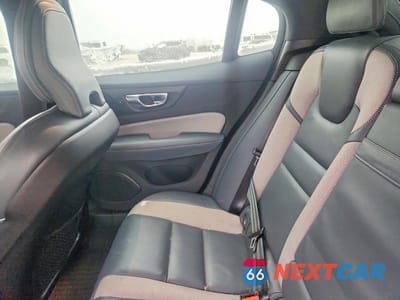 Zdjęcie 10 z 13 samochodu: 2020 VOLVO S60 T6 R-DESIGN VIN:7JRA22TM4LG046761 - miniatura