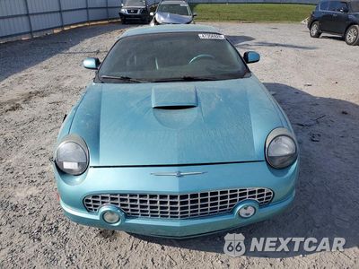 Piąte zdjęcie samochodu w środku: 2002 FORD THUNDERBIRD VIN:1FAHP60A92Y110985 - miniatura