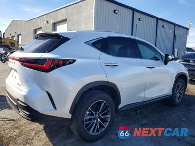 Trzecie zdjęcie samochodu z tyłu: 2025 LEXUS NX 250 BASE VIN:JTJADCAZ4S5024313 - miniatura