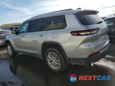 Drugie zdjęcie samochodu z przodu: 2023 JEEP GRAND CHEROKEE L LAREDO VIN:1C4RJKAG6P8805119 - miniatura
