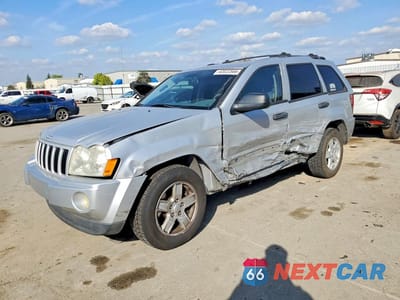 2005 JEEP GRAND CHEROKEE LAREDO 1J4GS48K65C525196 - główne zdjęcie licytacji z USA - miniatura