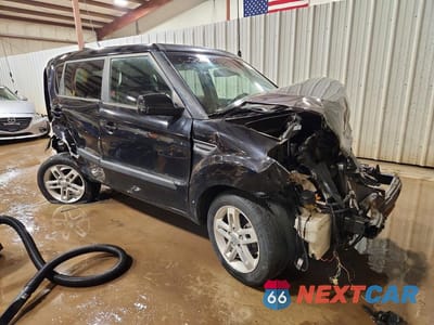 Czwarte zdjęcie samochodu z boku: 2011 KIA SOUL + VIN:KNDJT2A22B7711250 - miniatura