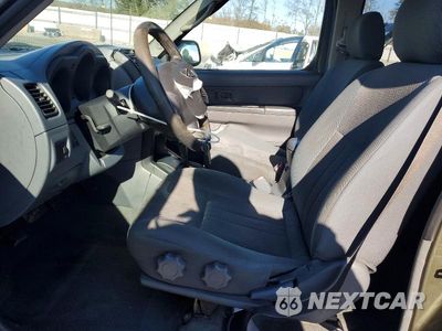 Zdjęcie 7 z 11 samochodu: 2004 NISSAN XTERRA XE VIN:5N1ED28TX4C668988 - miniatura