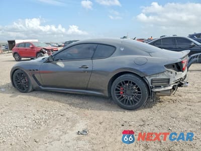 Drugie zdjęcie samochodu z przodu: 2015 MASERATI GRANTURISMO S VIN:ZAM45VLA6F0131152 - miniatura