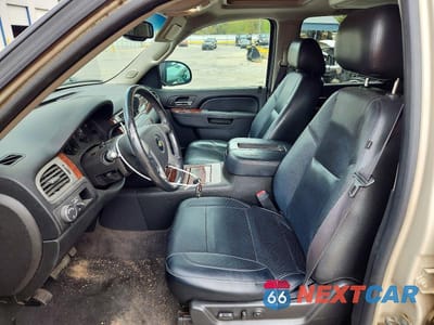 Zdjęcie 7 z 13 samochodu: 2014 CHEVROLET TAHOE C1500 LTZ VIN:1GNSCCE04ER109727 - miniatura