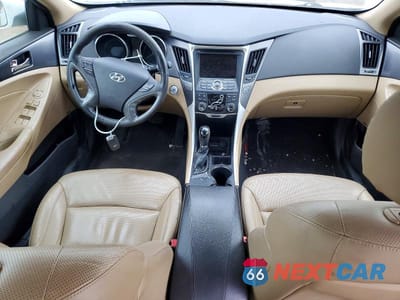 Zdjęcie 8 z 11 samochodu: 2013 HYUNDAI SONATA HYBRID LIMITED VIN:KMHEC4A46DA093494 - miniatura