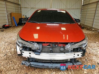 Piąte zdjęcie samochodu w środku: 2019 TOYOTA COROLLA HATCHBACK SE VIN:JTNK4RBE1K3006137 - miniatura