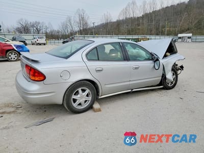 Trzecie zdjęcie samochodu z tyłu: 2004 OLDSMOBILE ALERO GL VIN:1G3NL52F94C137955 - miniatura