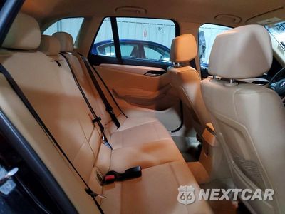 Zdjęcie 11 z 13 samochodu: 2015 BMW X1 VIN:WBAVL1C52FVY36332 - miniatura