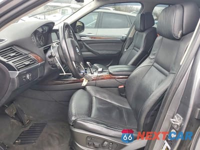 Zdjęcie 7 z 13 samochodu: 2011 BMW X5 XDRIVE35I VIN:5UXZV4C58BL410519 - miniatura