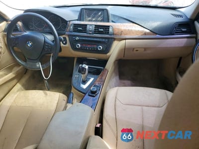 Zdjęcie 8 z 12 samochodu: 2013 BMW 328 I VIN:WBA3A5G52DNP25100 - miniatura