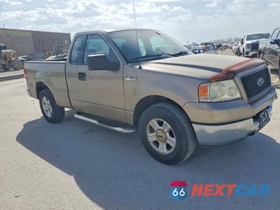 Czwarte zdjęcie samochodu z boku: 2004 FORD F150 VIN:1FTRF12W34NA74177 - miniatura