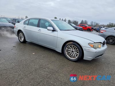 Czwarte zdjęcie samochodu z boku: 2005 BMW 745 LI VIN:WBAGN63595DS60839 - miniatura