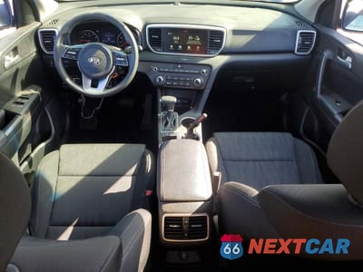 Zdjęcie 8 z 12 samochodu: 2021 KIA SPORTAGE LX VIN:KNDPM3AC7M7942007 - miniatura