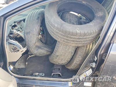 Zdjęcie 7 z 12 samochodu: 2007 HONDA CIVIC HYBRID VIN:JHMFA36237S006843 - miniatura