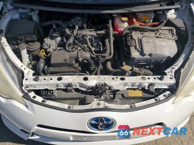 Zdjęcie 11 z 12 samochodu: 2012 TOYOTA PRIUS C ONE VIN:JTDKDTB30C1526598 - miniatura