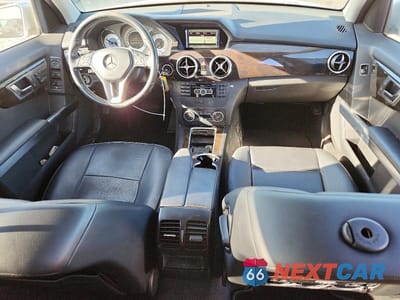Zdjęcie 8 z 13 samochodu: 2015 MERCEDES-BENZ GLK 350 VIN:WDCGG5HB8FG351732 - miniatura