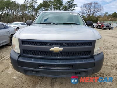 Piąte zdjęcie samochodu w środku: 2011 CHEVROLET SILVERADO K1500 VIN:1GCNKPEXXBZ234935 - miniatura