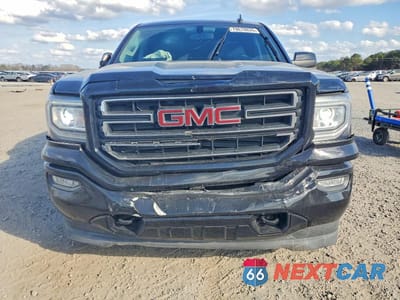 Piąte zdjęcie samochodu w środku: 2019 GMC SIERRA LIMITED K1500 VIN:2GTV2LEC4K1170017 - miniatura