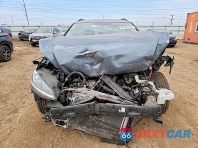 Piąte zdjęcie samochodu w środku: 2018 VOLKSWAGEN GOLF SPORTWAGEN S VIN:3VWD17AU7JM756462 - miniatura