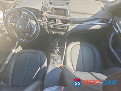 Zdjęcie 8 z 14 samochodu: 2016 BMW X1 XDRIVE28I VIN:WBXHT3C30GP881739 - miniatura