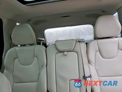 Zdjęcie 10 z 12 samochodu: 2016 VOLVO XC90 T6 VIN:YV4A22PK0G1024978 - miniatura