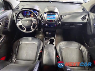 Zdjęcie 8 z 12 samochodu: 2011 HYUNDAI TUCSON GLS VIN:KM8JU3AC9BU272685 - miniatura