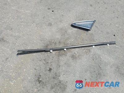 Zdjęcie 12 z 12 samochodu: 2012 HONDA CIVIC LX VIN:19XFB2F52CE326624 - miniatura