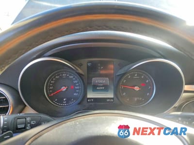 Zdjęcie 9 z 11 samochodu: 2019 MERCEDES-BENZ GLC 300 4MATIC VIN:WDC0G4KB1KF668868 - miniatura