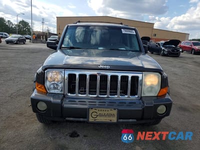 Piąte zdjęcie samochodu w środku: 2006 JEEP COMMANDER LIMITED VIN:1J8HH58N36C349355 - miniatura