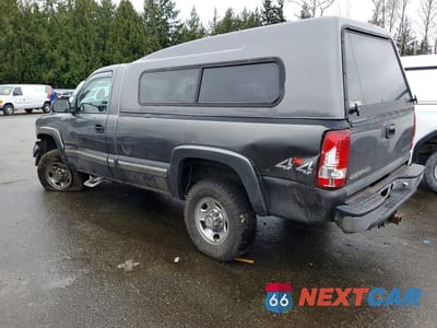 Drugie zdjęcie samochodu z przodu: 2001 CHEVROLET SILVERADO K2500 HEAVY DUTY VIN:1GCHK24U51E345406 - miniatura