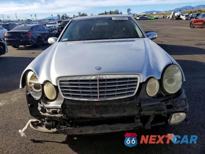 Piąte zdjęcie samochodu w środku: 2003 MERCEDES-BENZ E 320 VIN:WDBUF65J23A126619 - miniatura