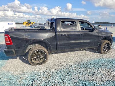 Trzecie zdjęcie samochodu z tyłu: 2021 RAM 1500 LARAMIE VIN:1C6SRFJT4MN799601 - miniatura