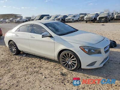 Czwarte zdjęcie samochodu z boku: 2016 MERCEDES-BENZ CLA 250 4MATIC VIN:WDDSJ4GB2GN333131 - miniatura