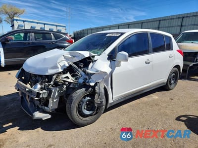 2007 NISSAN VERSA 1.8 S 3N1BC13E27L385378 - główne zdjęcie licytacji z USA - miniatura
