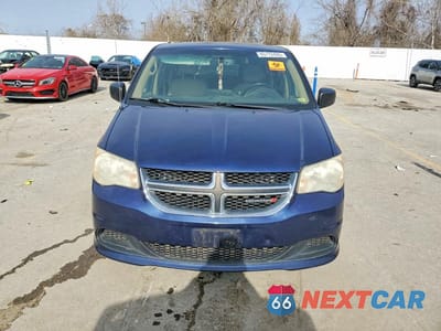 Piąte zdjęcie samochodu w środku: 2014 DODGE GRAND CARAVAN SE VIN:2C4RDGBG0ER213011 - miniatura