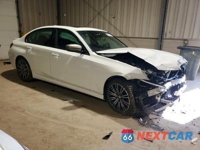 Czwarte zdjęcie samochodu z boku: 2022 BMW M340XI VIN:3MW5U9J0XN8C57061 - miniatura