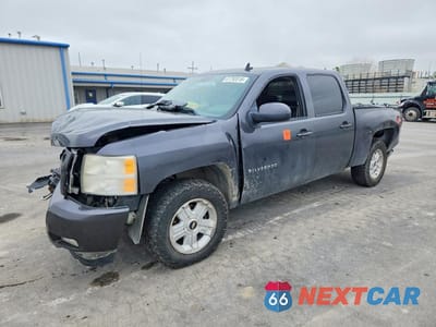 2011 CHEVROLET SILVERADO K1500 LT 3GCPKSE38BG188546 - główne zdjęcie licytacji z USA - miniatura