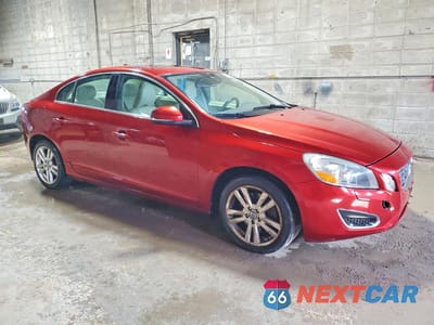 Czwarte zdjęcie samochodu z boku: 2013 VOLVO S60 PREMIER+ VIN:YV1612FS7D2189455 - miniatura