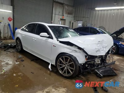 Czwarte zdjęcie samochodu z boku: 2016 AUDI S4 PRESTIGE VIN:WAUKGAFL8GA006335 - miniatura