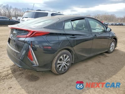 Trzecie zdjęcie samochodu z tyłu: 2022 TOYOTA PRIUS PRIME LE VIN:JTDKAMFP0N3204997 - miniatura