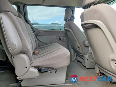 Zdjęcie 11 z 13 samochodu: 2003 CHRYSLER TOWN AND COUNTRY VIN:2C4GP44383R323681 - miniatura