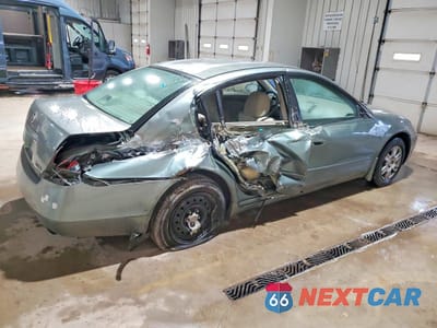 Trzecie zdjęcie samochodu z tyłu: 2006 NISSAN ALTIMA 2.5 VIN:1N4AL11D96N329753 - miniatura